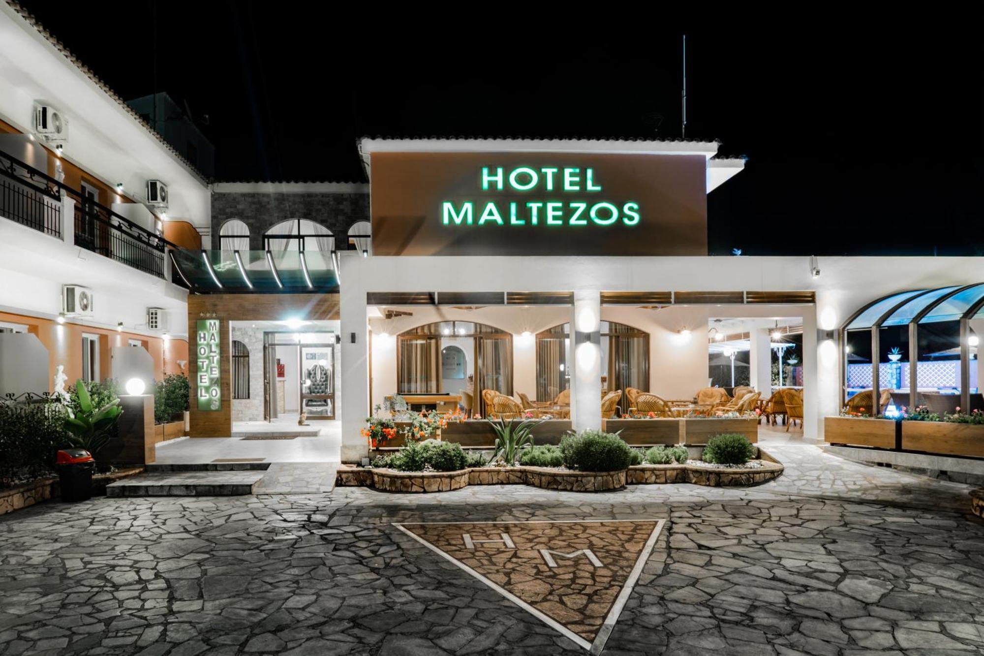 Maltezos Hotel ゴウヴィア エクステリア 写真